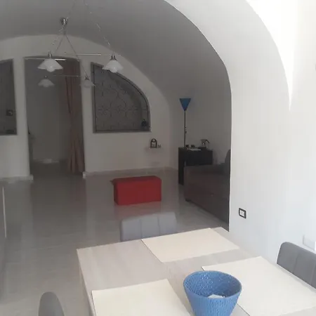 Semesterbostad Verdi's House *