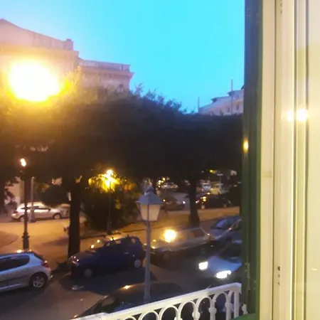 Semesterbostad Verdi's House Salerno